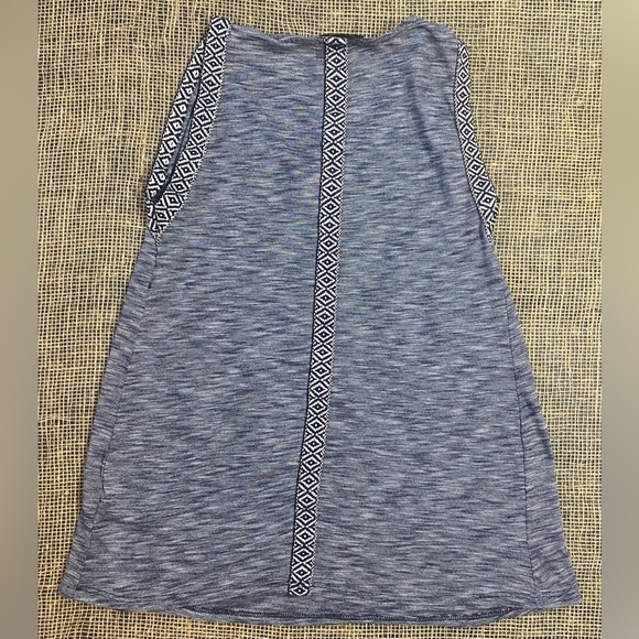 Anthropologie W5 Navy Blue Tank Top, Size XS, Embroidered Accents, Rayon Blend - Picture 2 of 5